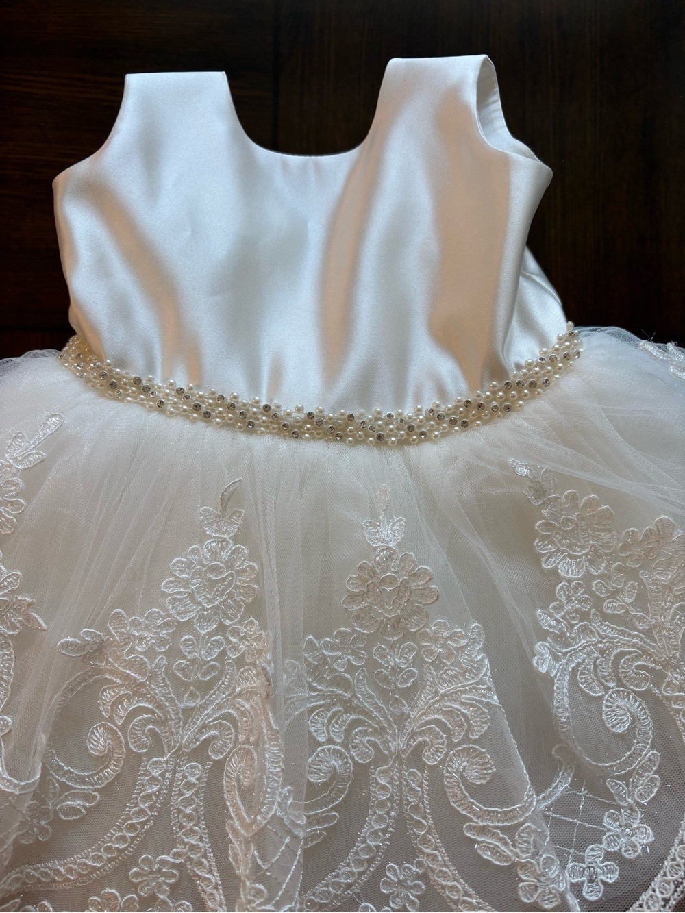 Buttons & Bows by Chassen Couture High-End Baby Dress (Size 9-12M)